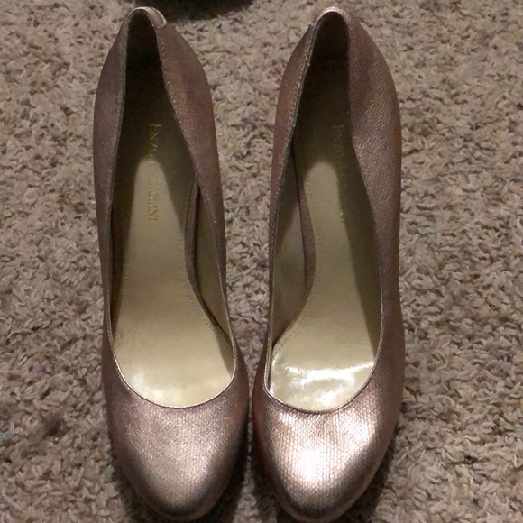 Blush pink metallic faux snake skin heels - Picture 2 of 4